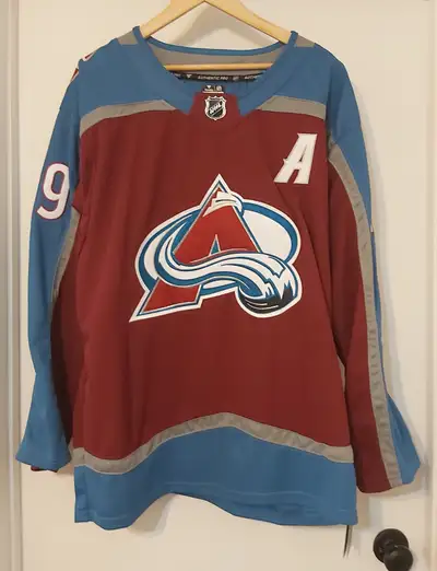 Colorado Avalanche MacKinnon Jersey Size Large $70 Firm, View more