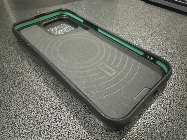 iPhone 15 Pro Max Accessories - Cases, Filter Adapter and more in Cell Phone Accessories in City of Toronto - Image 6
