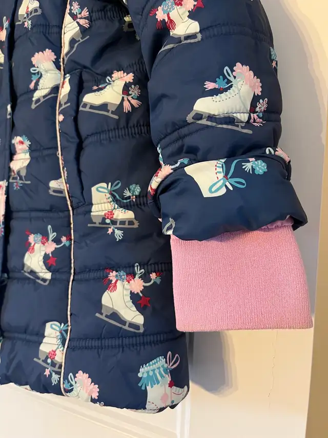 Hatley 3/4 puffer jacket girls size 5 in Kids & Youth in Laval / North Shore - Image 4