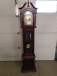 Grandfather Clock, Tempus Fugit