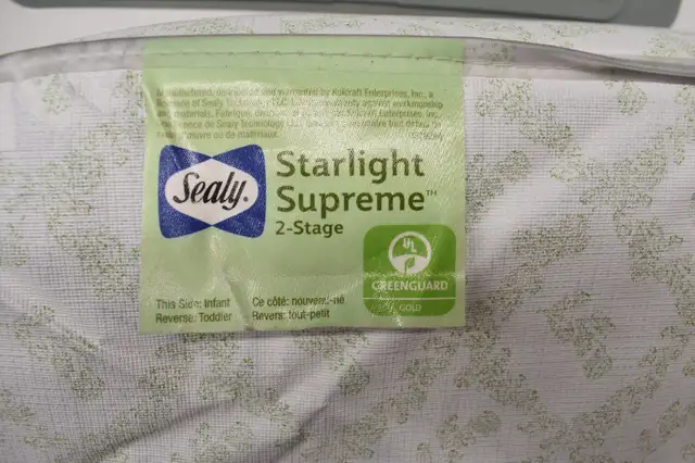 Sealy Starlight Supreme Hybrid 2-Stage Crib Mattress. in Beds & Mattresses in West Island - Image 3