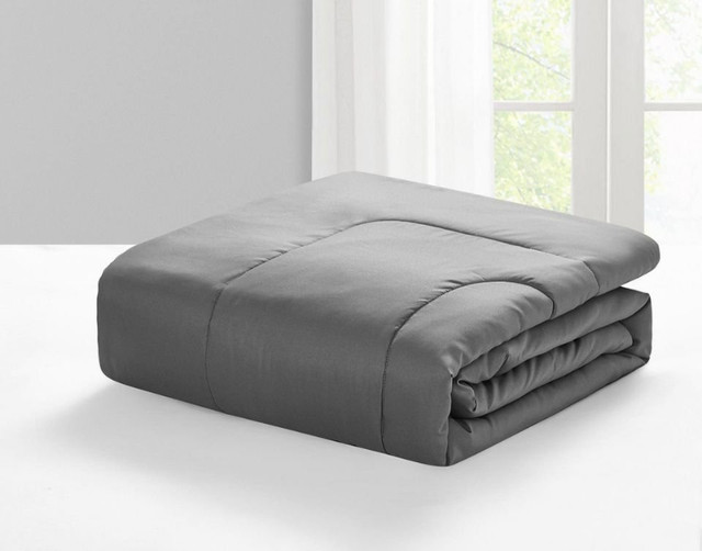 New 5 Piece Comforter Set • DQ • Grey in Bedding in North Bay - Image 3