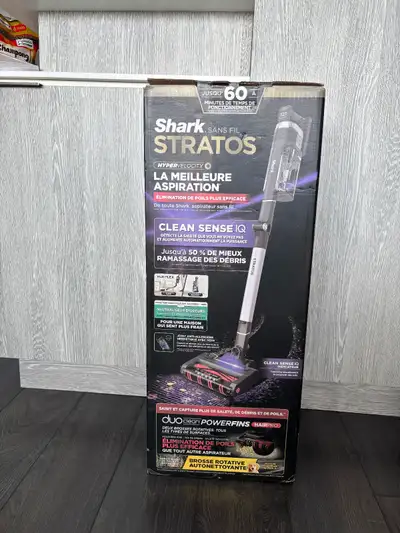 Keep your floors spotless with this powerful Shark Stratos cordless vacuum, featuring up to 60 minut...