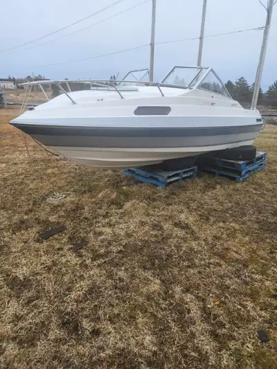 Inboard Citation 1900CC Speed Boat Good condition