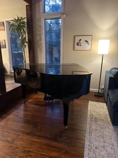 Kawai GE-30 Baby Grand Piano – Ebony Polish – Tuned + Bench, View more