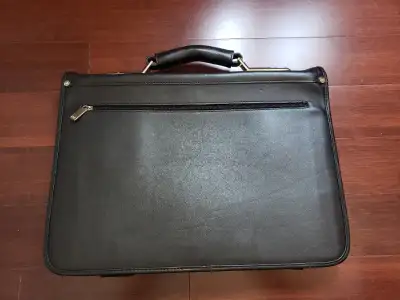 *****ALL REASONABLE OFFERS WILL BE CONSIDERED*****Brand new Superior Black Italian Leather briefcase...