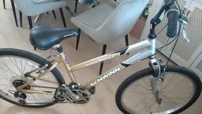 Vélo schwinn femme hotsell
