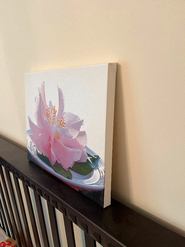 Lotus art on canvas in Arts & Collectibles in City of Toronto - Image 2