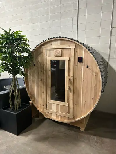 Canadian made outdoor barrel saunas, using western red cedar, multiple differant sizes and options,...