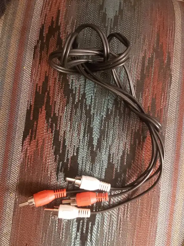 RCA Audio cord in General Electronics in London - Image 2