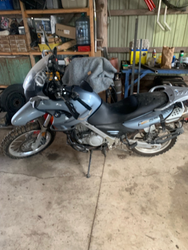REDUCED again 02 BMW f650gs in Sport Touring in Napanee - Image 2