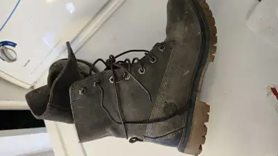 Timberland Bottes pointure 7.5, View more