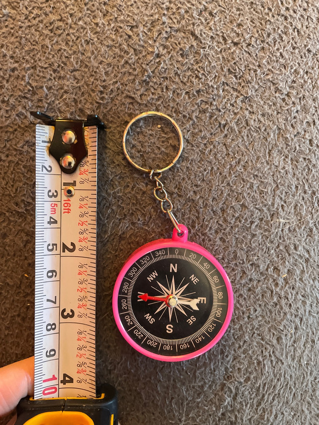 Small Compass in Other in Oakville / Halton Region