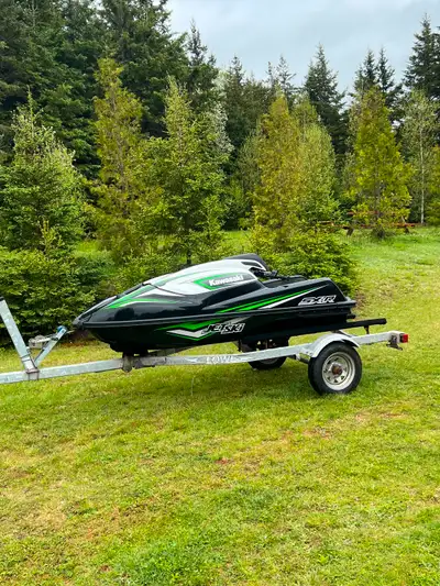 I bought this Jet Ski brand new in 2018 and never really had much time to ride it since having child...