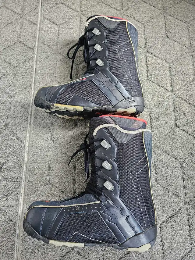 Firefly Mens Snowboard Boots with Skis and Bikes Canada Backpack in Snowboard in Calgary - Image 5