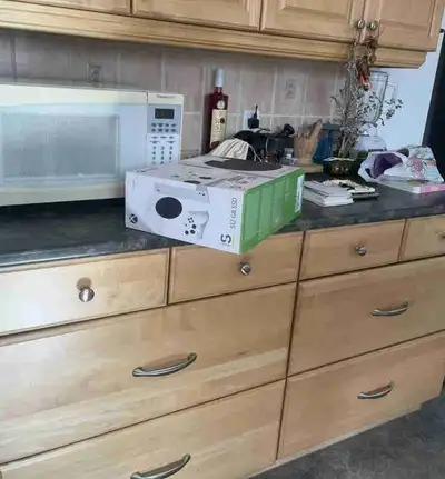 Xbox série S (prix négociable), View more