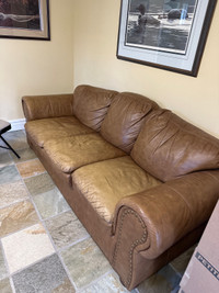 TWIN LEATHER COUCHES