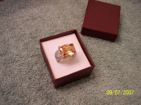 Lady's Silver Ring w Champaign & Clear Stones