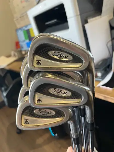 Titleist DCI 762 irons, View more