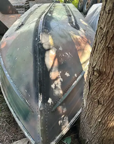 14 ft aluminum boat for fishing, duck hunting.