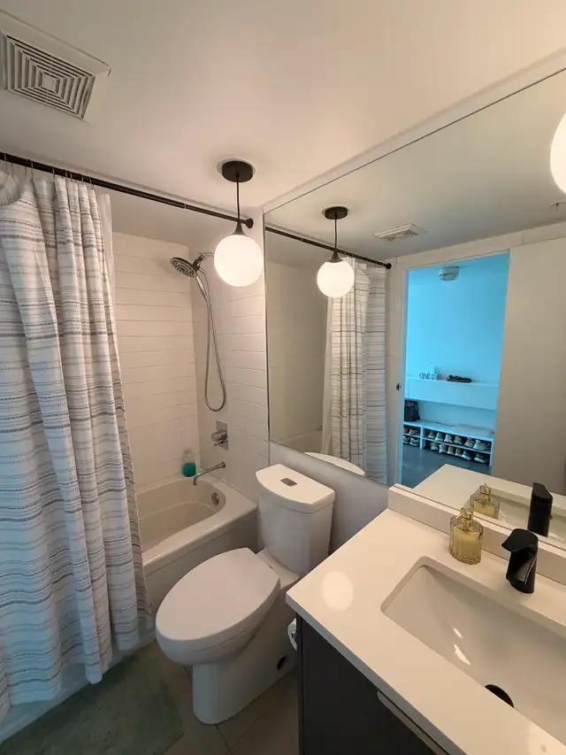 Large NYC style loft - Yaletown in Long Term Rentals in Vancouver - Image 10