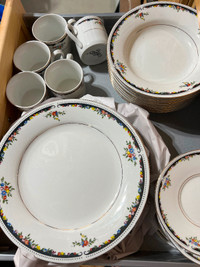 Gallery Collection Troy China Dish set