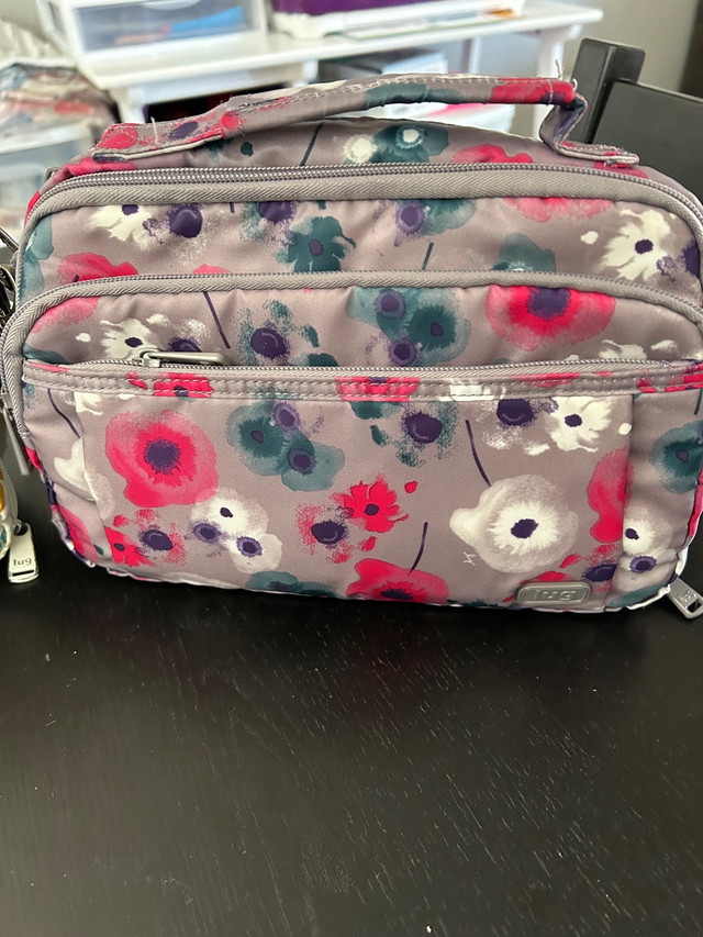 Lug Handbag NEW with built in wallet  in Women's - Bags & Wallets in Pembroke