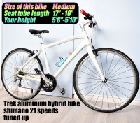 Trek aluminum hybrid bike bicycle, 17" medium frame, 700c tires