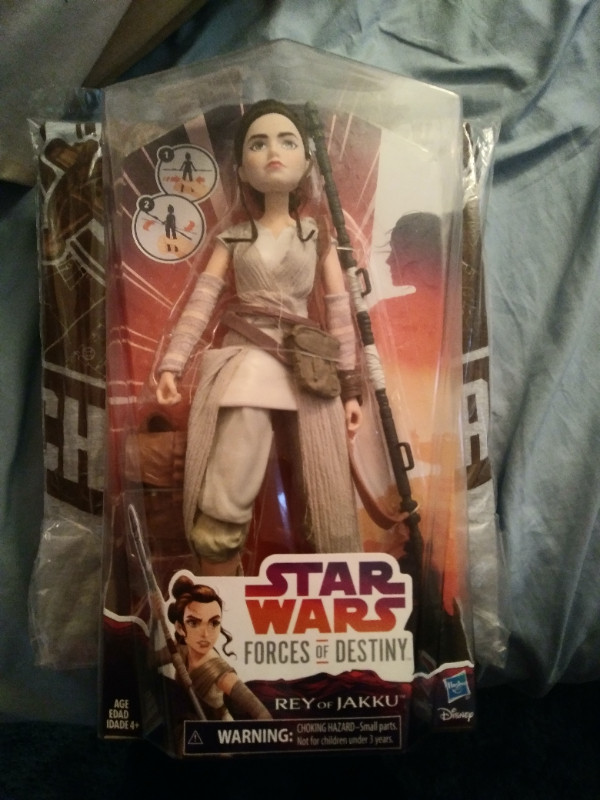 Star Wars Forces of Destiny Rey of Jakku Adventure Figure in Toys & Games in Belleville - Image 2