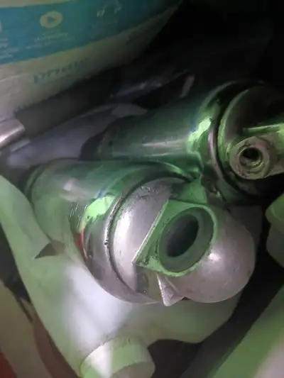 Air shocks from a 1982 Honda gl1100. Air Shocks have newer progressive springs and seals. $50 for Ai...
