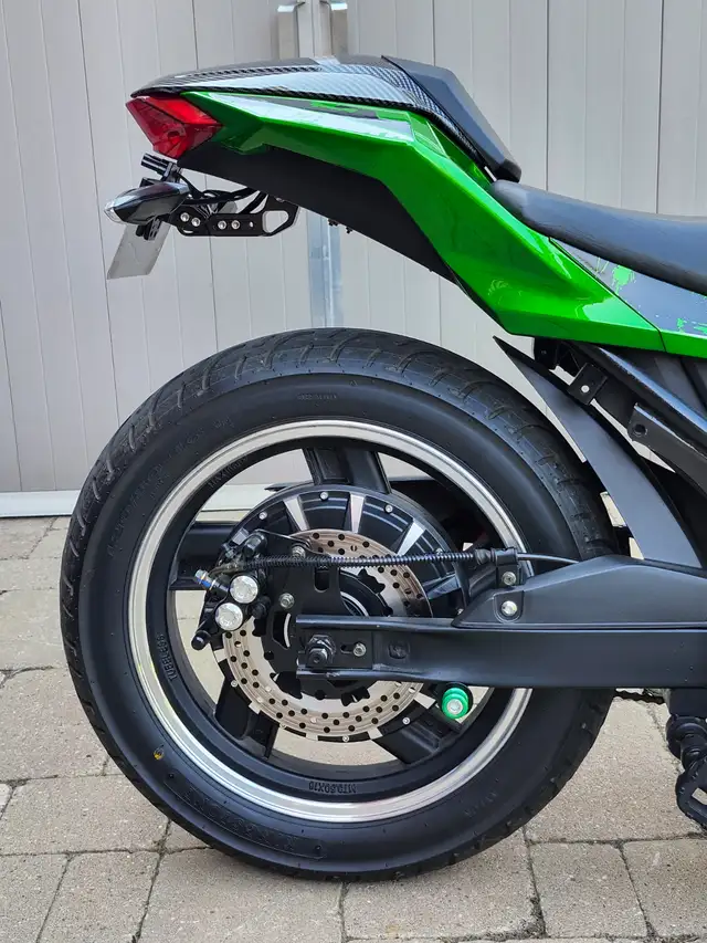 EMMO Zone  Ebike in eBike in Barrie - Image 5