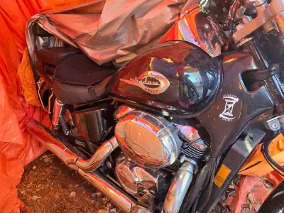 2003 Honda Shadow Ace. New front and back sprockets New chair professionally installed with chain wa...