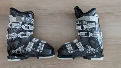 Dalbello Women Ski Boots - Size 7.5, View more