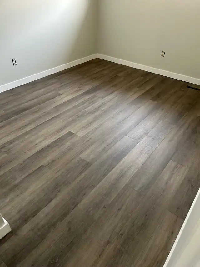 flooring 64208553924099121