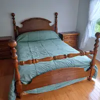 Bedroom furniture set