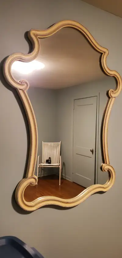 Miroir/mirror, View more