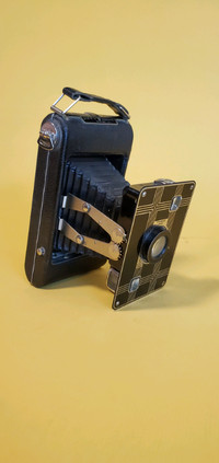 Camera - 1933 Jiffy Kodak