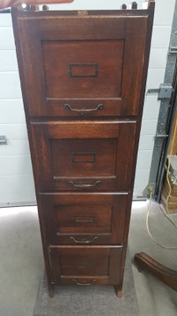 Antique Mission Oak / Arts & Crafts 4 drawer File Cabinet