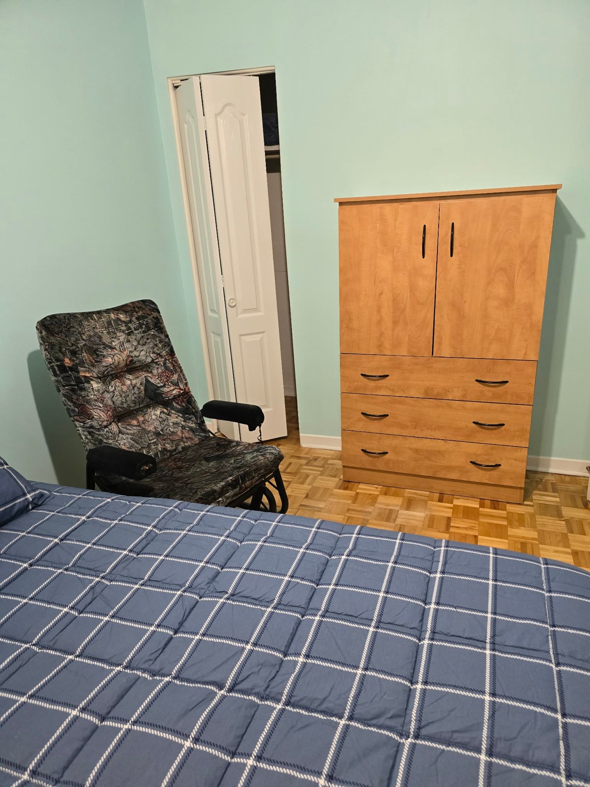 Grandre Chambre à louer — photo 3