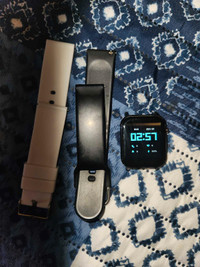 Smart Watch with 2 bands + charger