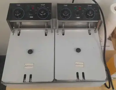 Double Electric Deep Fryer for Rent – 5000W Commercial-Grade, Only $70/Day! Available in GTA (Toront...