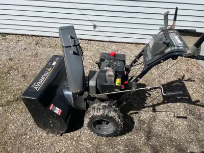 10HP Murray snowblower, serviced ready for fall! , View more