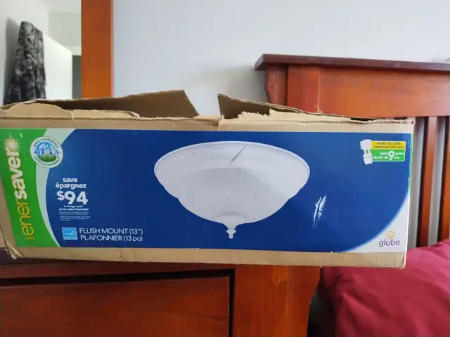 Flush mount light in Indoor Lighting & Fans in Sault Ste. Marie - Image 3