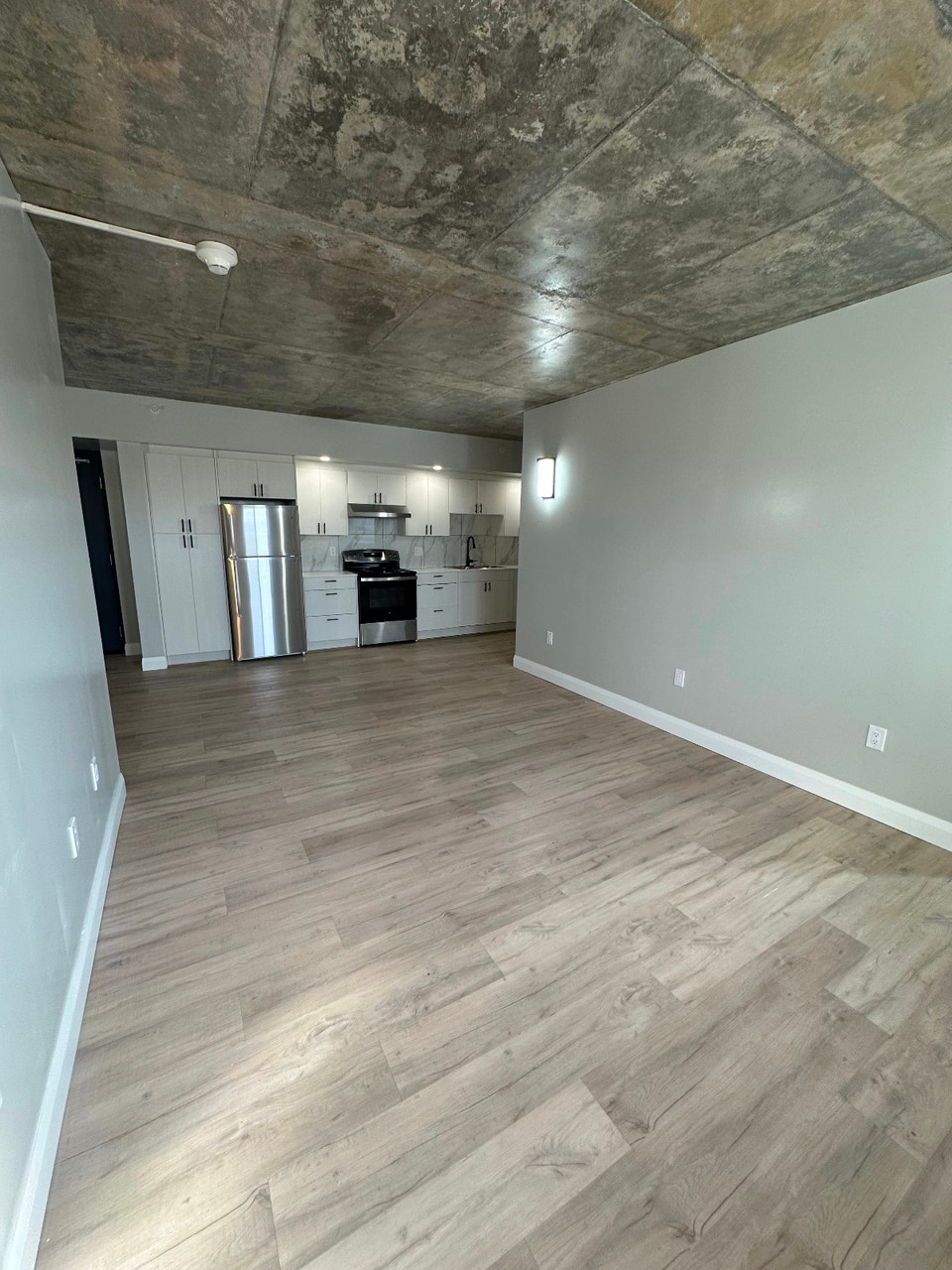 Brand New 2 bedroom 2 Bathroom Available Now & November 5