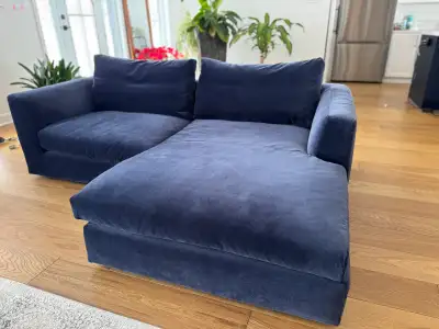 DIVAN SOFA Sectionnel EQ3– Velours Bleu Nuit – Plume, View more
