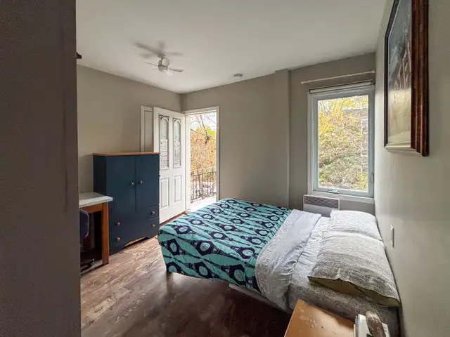  Chambre meublée avec balcon privé - Métro Joliette, 635$/mois in Room Rentals & Roommates in City of Montréal - Image 2