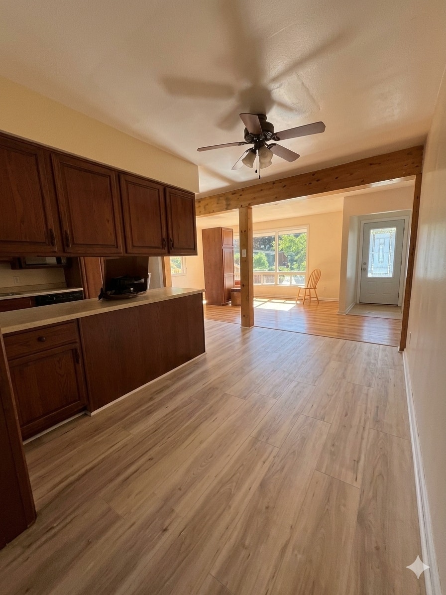 3 bedroom + 1.5 bath home for rent in Riverdale 3