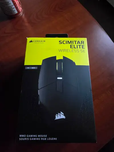 Corsair Scimitar Elite SE MMO 33000 DPI Bluetooth Gaming Mouse, View more