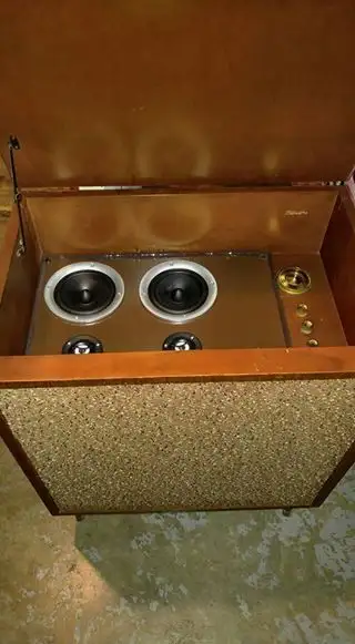 amazing sounding Bluetooth speakers verry loud