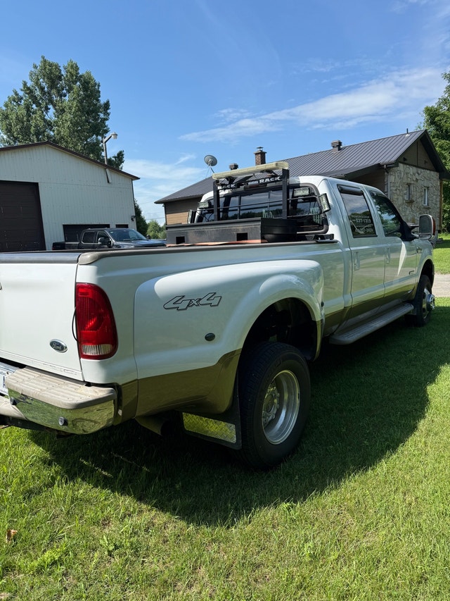 Beau F350 King Ranch 6L Diesel 4x4 — photo 4